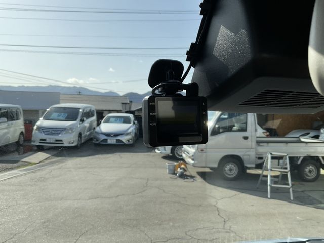 DAIHATSU HIJET CARGO 4WD 2021 Image 31