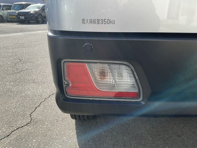 DAIHATSU HIJET CARGO 4WD 2021 Image 31