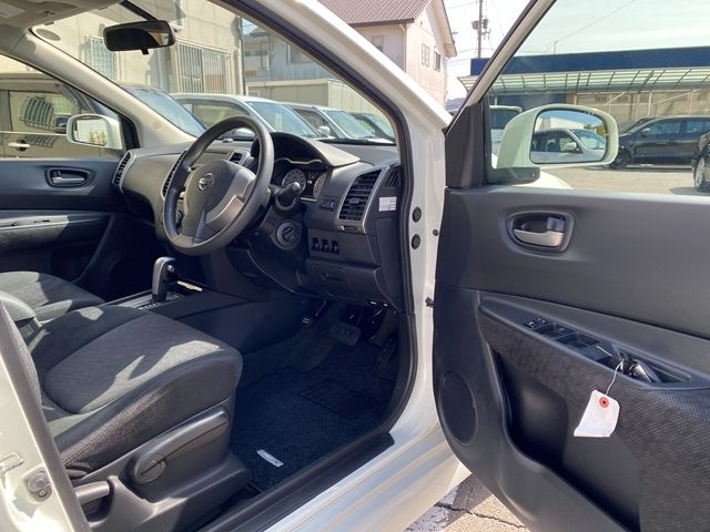 NISSAN WINGROAD 2013 Image 31