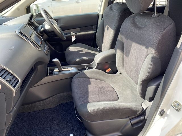 NISSAN WINGROAD 2013 Image 31