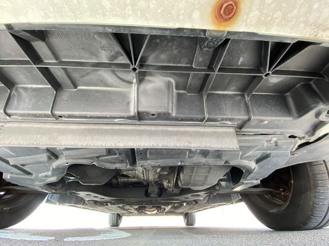 NISSAN WINGROAD 2013 Image 31