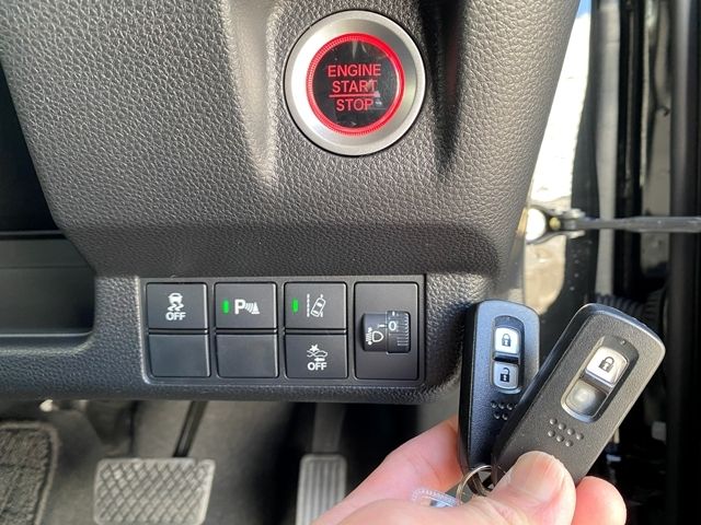 HONDA N-WGN CUSTOM 2020 Image 31