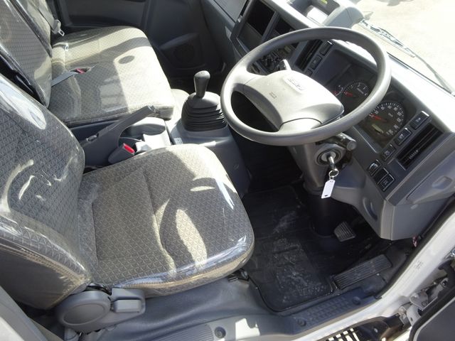 ISUZU ELF 2019 Image 31