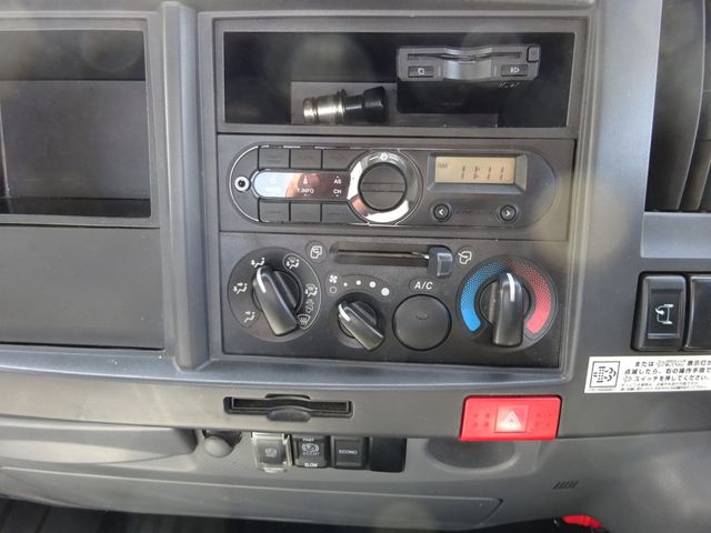 ISUZU ELF 2019 Image 31