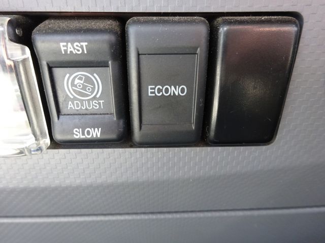 ISUZU ELF 2019 Image 31