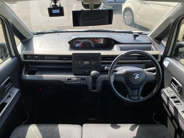 SUZUKI WAGON R 2021 Image 31