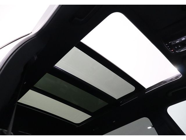 MERCEDES BENZ GLS CL 2024 Image 31