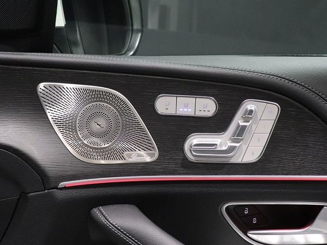 MERCEDES BENZ GLS CL 2024 Image 31