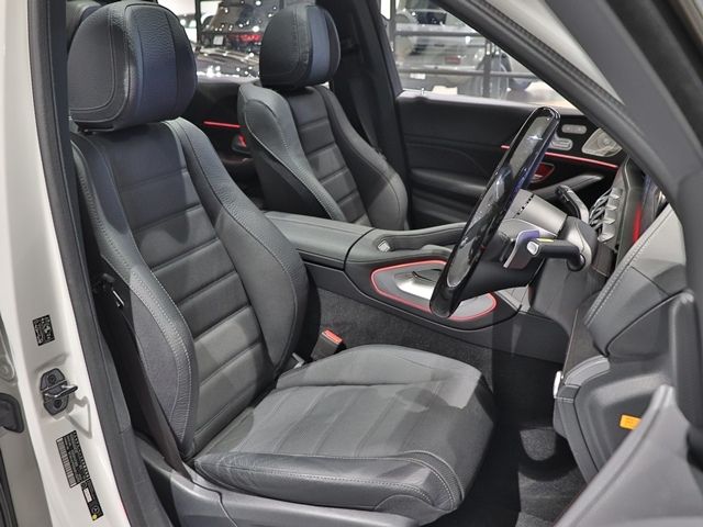 MERCEDES BENZ GLS CL 2024 Image 31