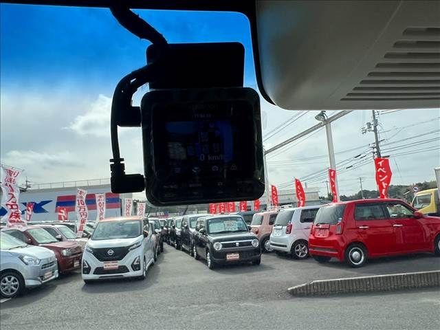 HONDA N BOX 2019 Image 31