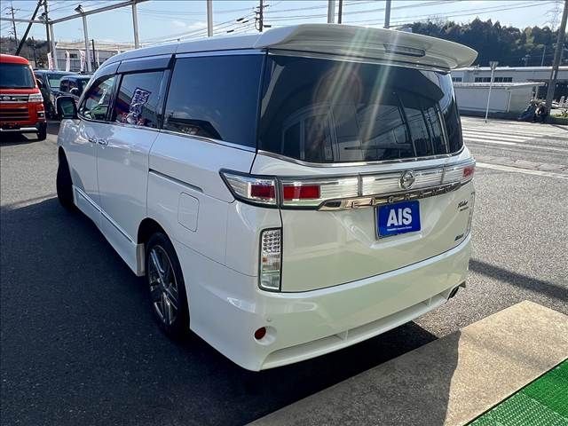 NISSAN ELGRAND 2012 Image 31