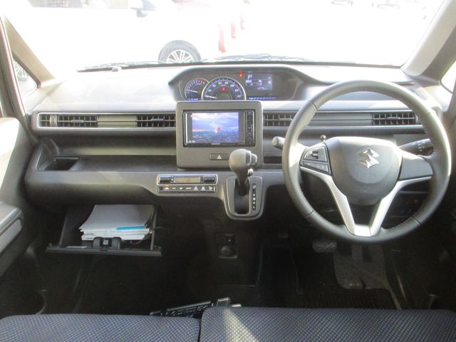 SUZUKI WAGON R 2018 Image 31