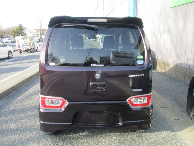 SUZUKI WAGON R 2018 Image 31