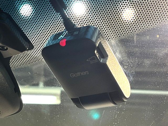 HONDA VEZEL HYBRID 2018 Image 31