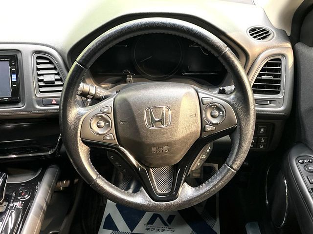 HONDA VEZEL HYBRID 2018 Image 31