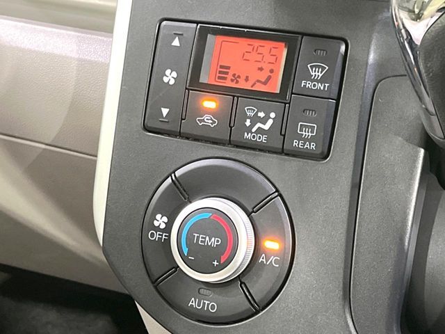 DAIHATSU TANTO 2014 Image 31
