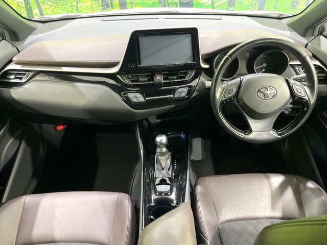 TOYOTA C-HR 2018 Image 31