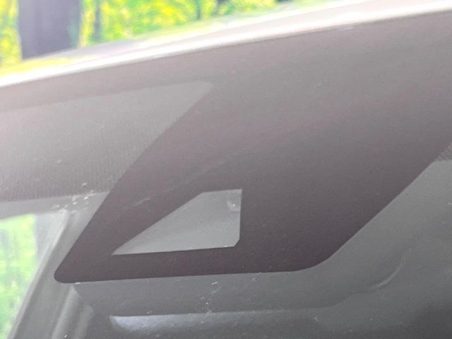 TOYOTA C-HR 2018 Image 31