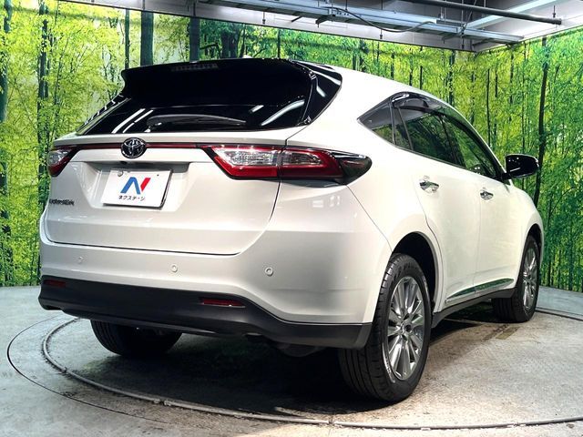 TOYOTA HARRIER 2WD 2018 Image 31