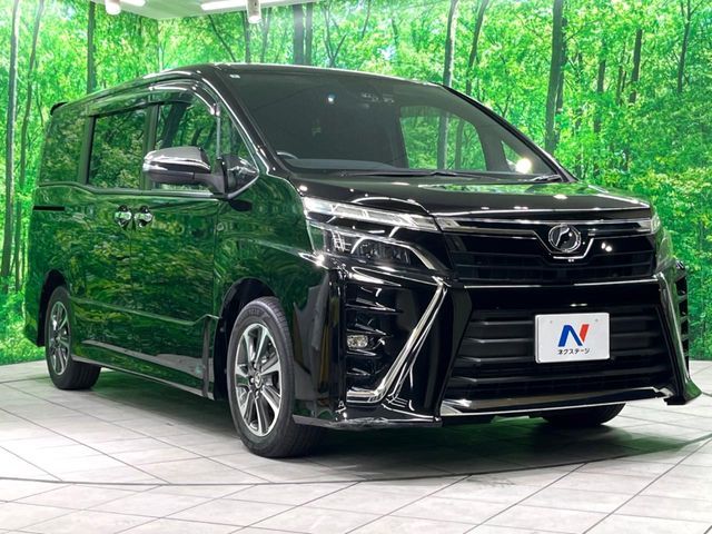 TOYOTA VOXY 2018 Image 31