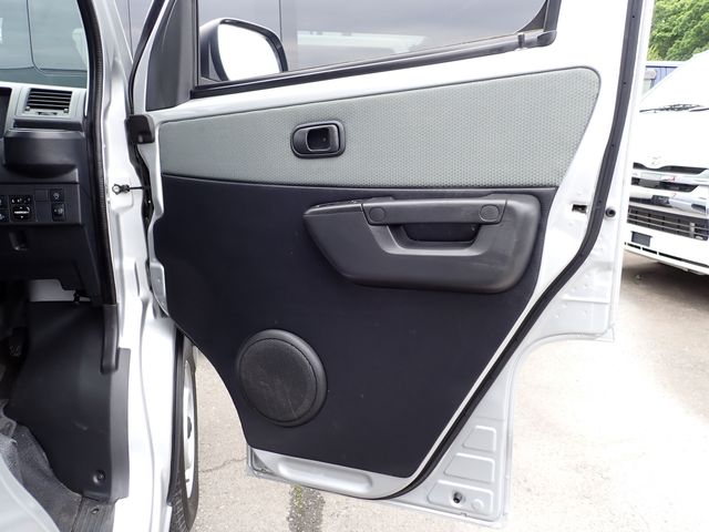 TOYOTA TOWNACE VAN 2WD 2021 Image 31