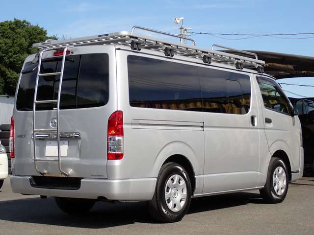 TOYOTA HIACE VAN 1.25T 2WD 2022 Image 31