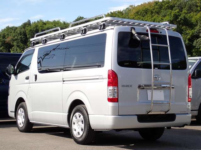 TOYOTA HIACE VAN 1.25T 2WD 2022 Image 31