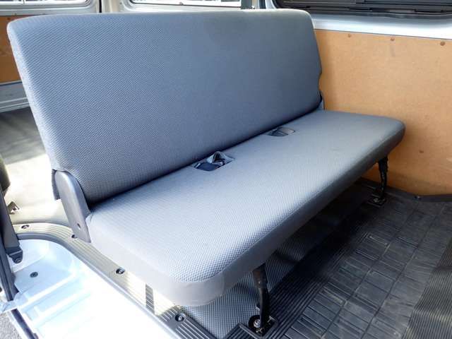 TOYOTA HIACE VAN 1.25T 2WD 2022 Image 31