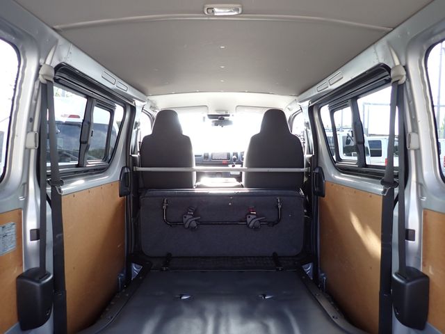 TOYOTA HIACE VAN 1.25T 2WD 2022 Image 31