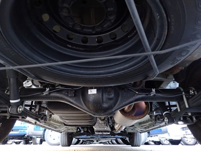 TOYOTA HIACE VAN 1.25T 2WD 2022 Image 31