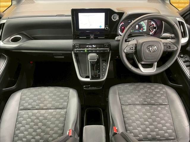 TOYOTA VOXY 2023 Image 31