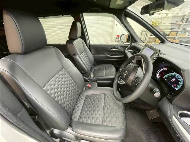 TOYOTA VOXY 2023 Image 31