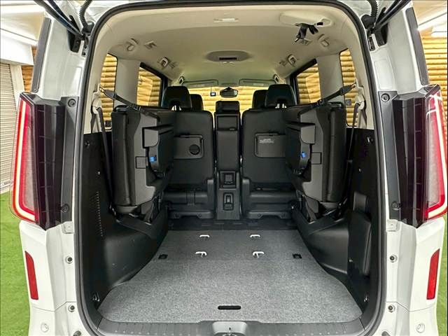 NISSAN SERENA  WG 2025 Image 31