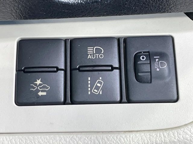 TOYOTA SIENTA 2016 Image 31