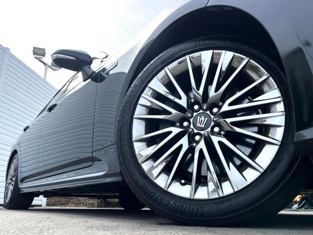 TOYOTA CROWN SEDAN HYBRID 2019 Image 31