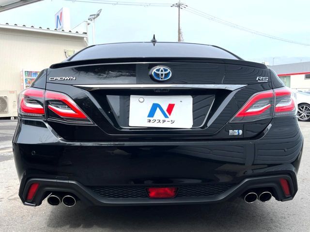 TOYOTA CROWN SEDAN HYBRID 2019 Image 31