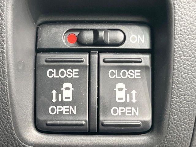 HONDA N BOX CUSTOM 2014 Image 31