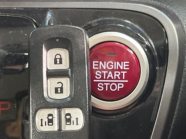 HONDA N BOX CUSTOM 2014 Image 31