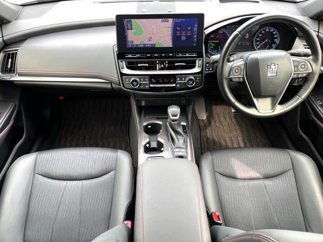 TOYOTA CROWN SEDAN HYBRID 2021 Image 31