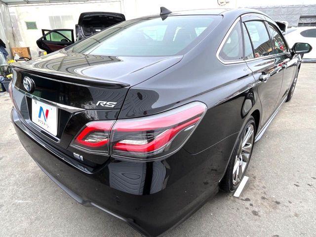 TOYOTA CROWN SEDAN HYBRID 2021 Image 31