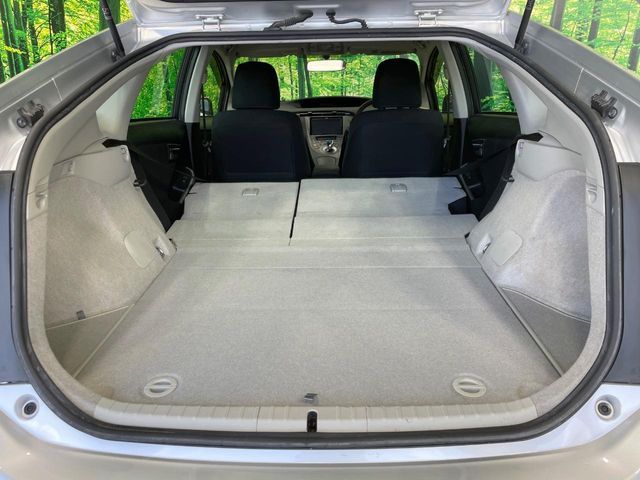 TOYOTA PRIUS 2015 Image 31