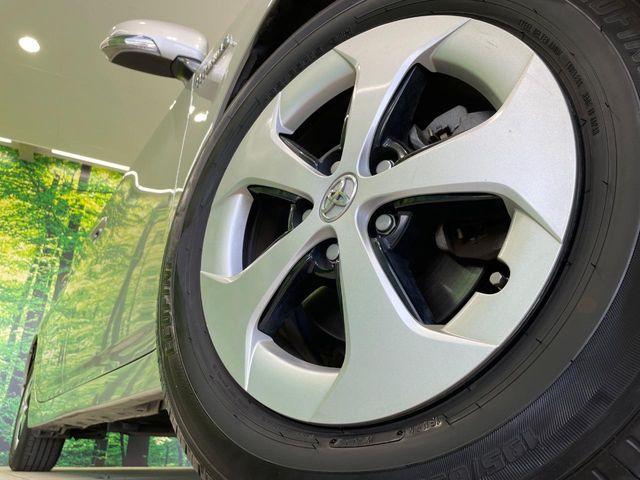 TOYOTA PRIUS 2015 Image 31