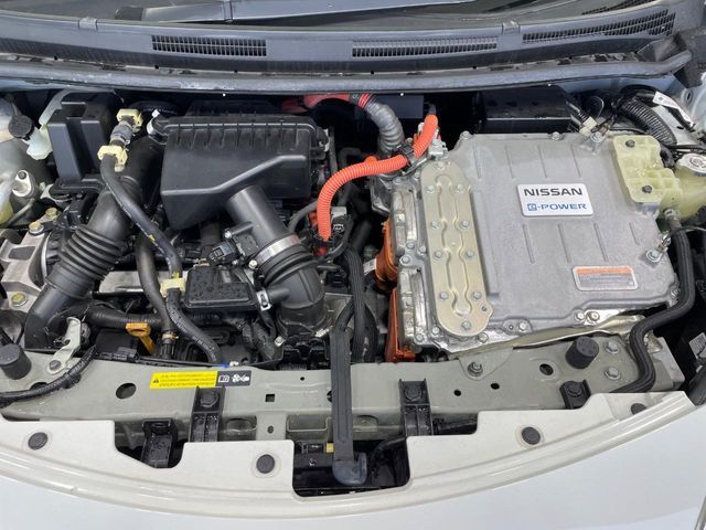 NISSAN NOTE 2018 Image 31