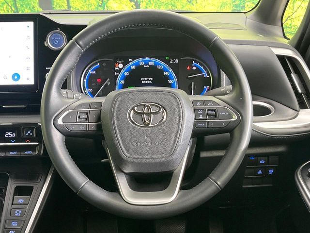 TOYOTA VOXY HYBRID 4WD 2022 Image 31