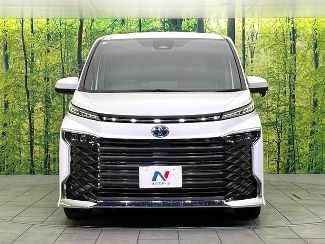 TOYOTA VOXY HYBRID 4WD 2022 Image 31