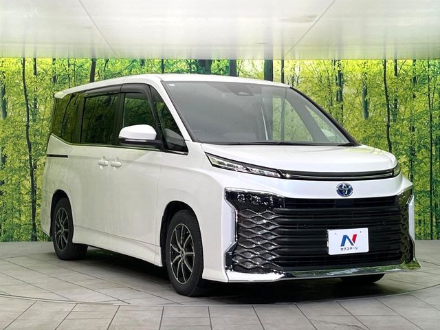 TOYOTA VOXY HYBRID 4WD 2022 Image 31