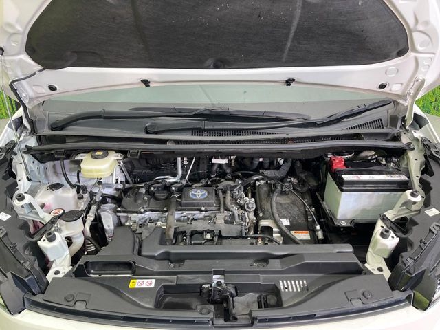 TOYOTA VOXY HYBRID 4WD 2022 Image 31