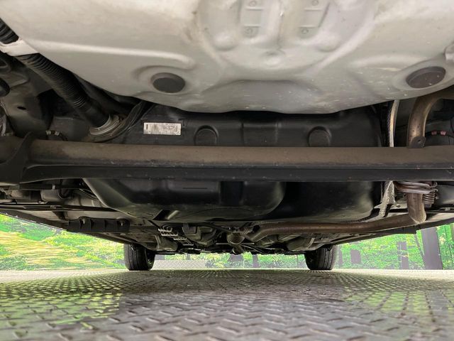 TOYOTA VITZ 2015 Image 31