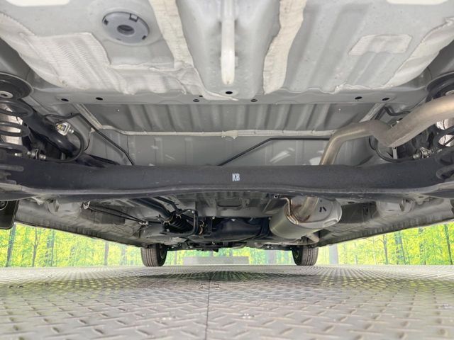 HONDA N BOX CUSTOM 2023 Image 31