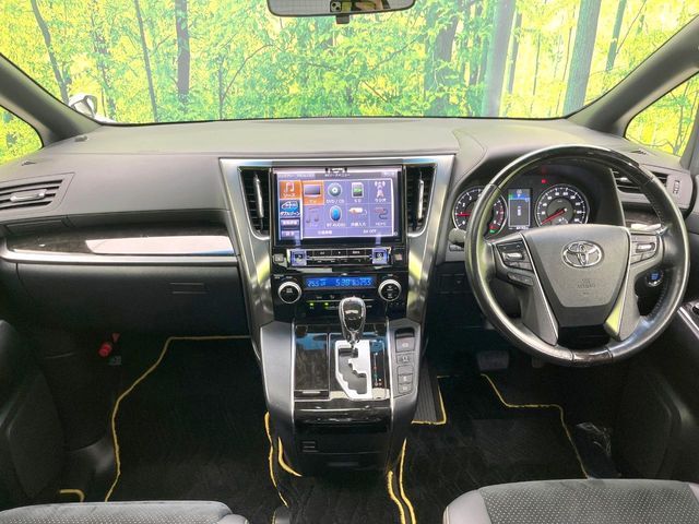 TOYOTA VELLFIRE 2017 Image 31